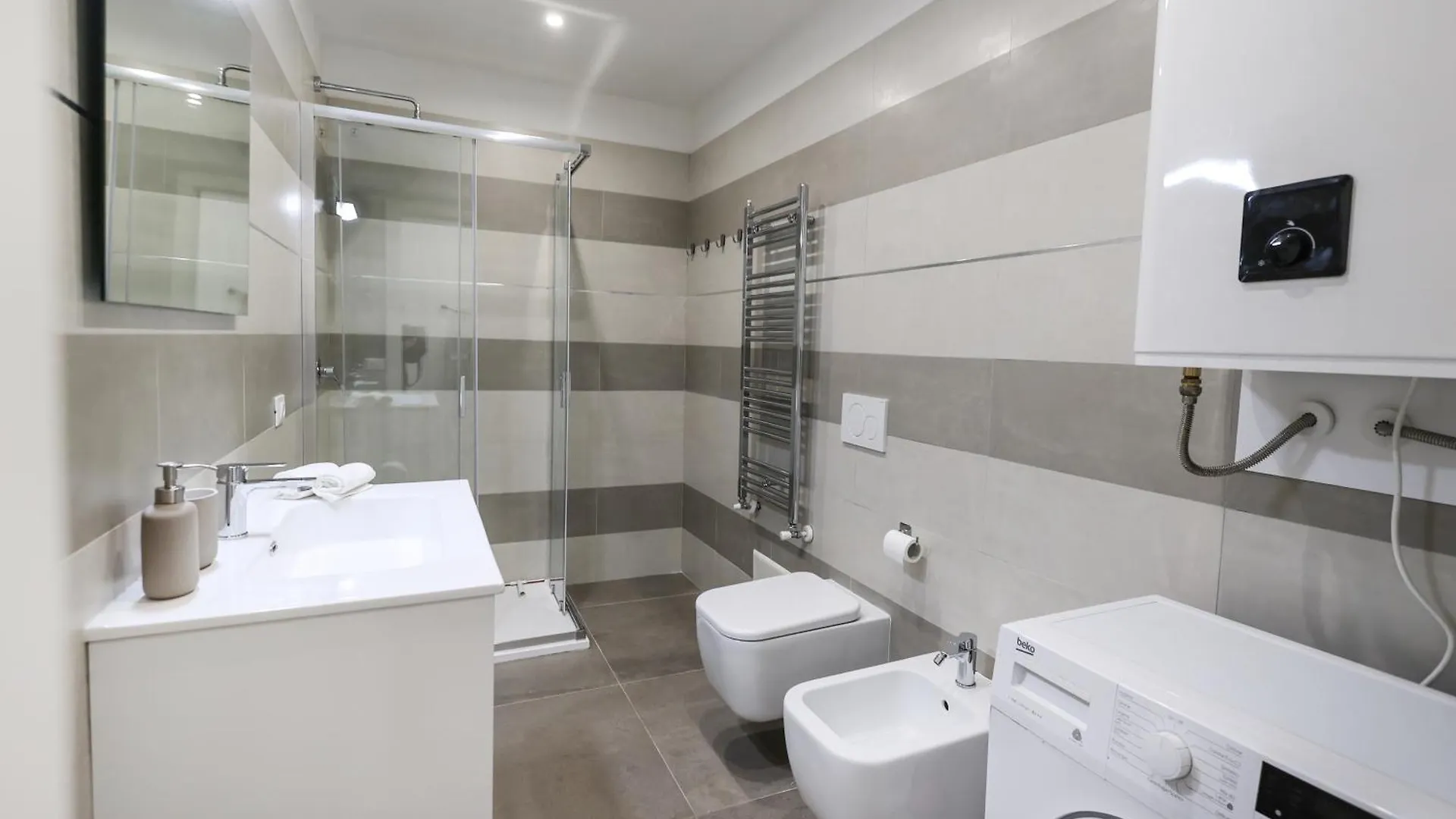 Alma Home Experience Ventimiglia 0*,